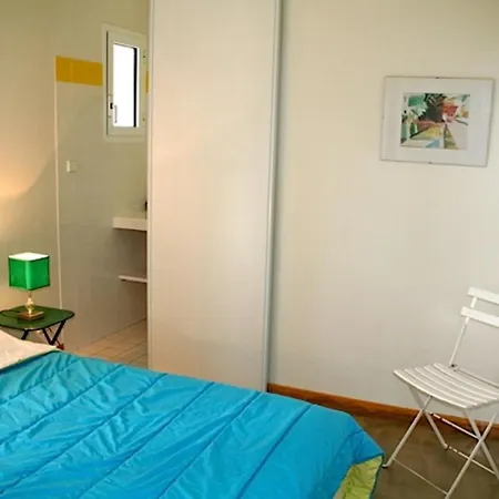 Casa vacanze Spacious With Huge Pool In Quiet Location Close *