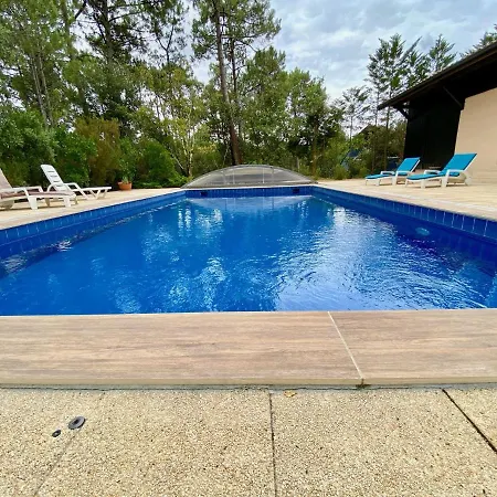 Spacious With Huge Pool In Quiet Location Close Lacanau